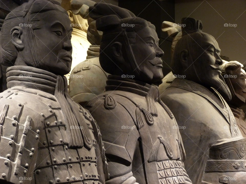 Chinese noblemen sculpture