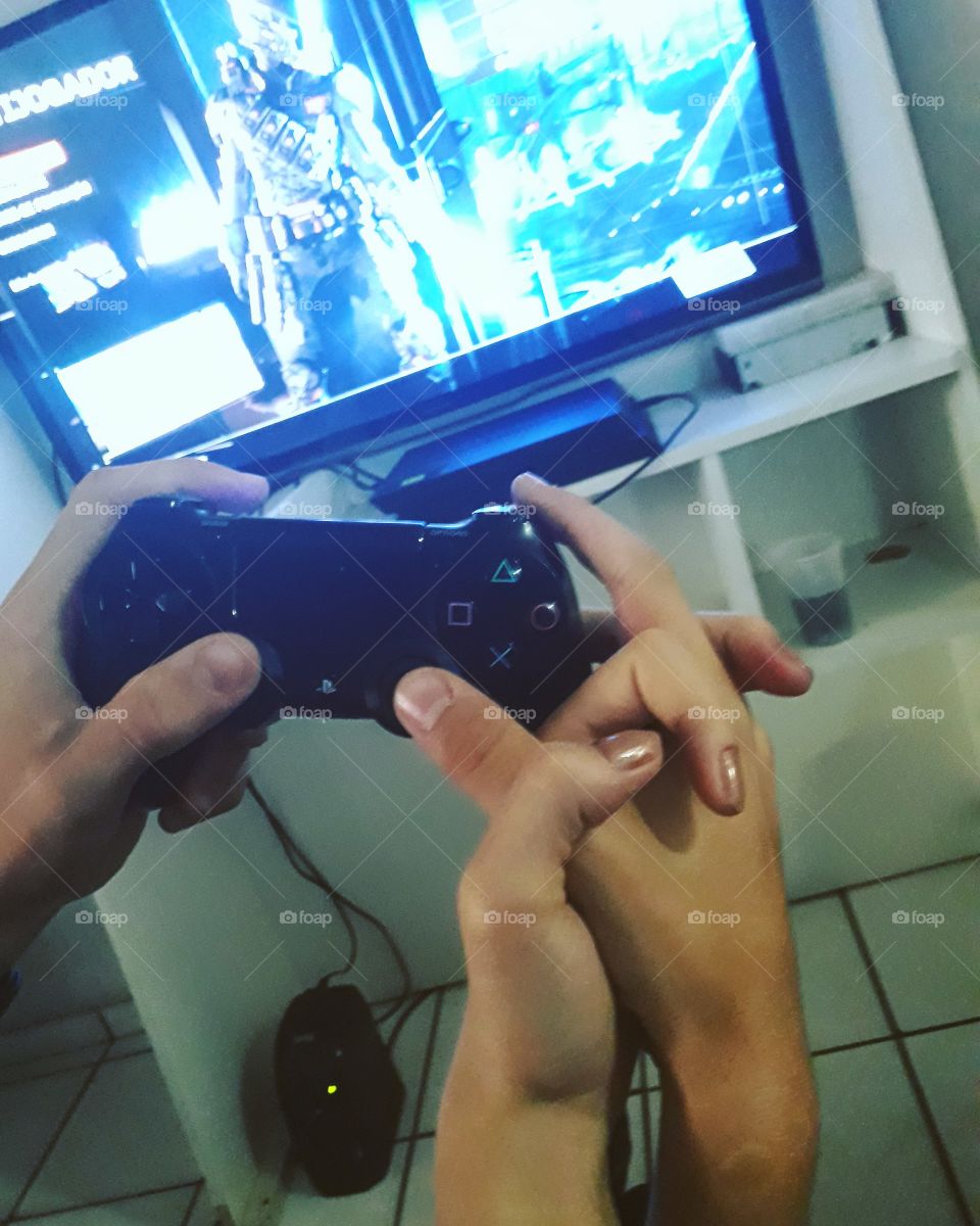 May I not lose my balance, even knowing that countless forces want me to fall.