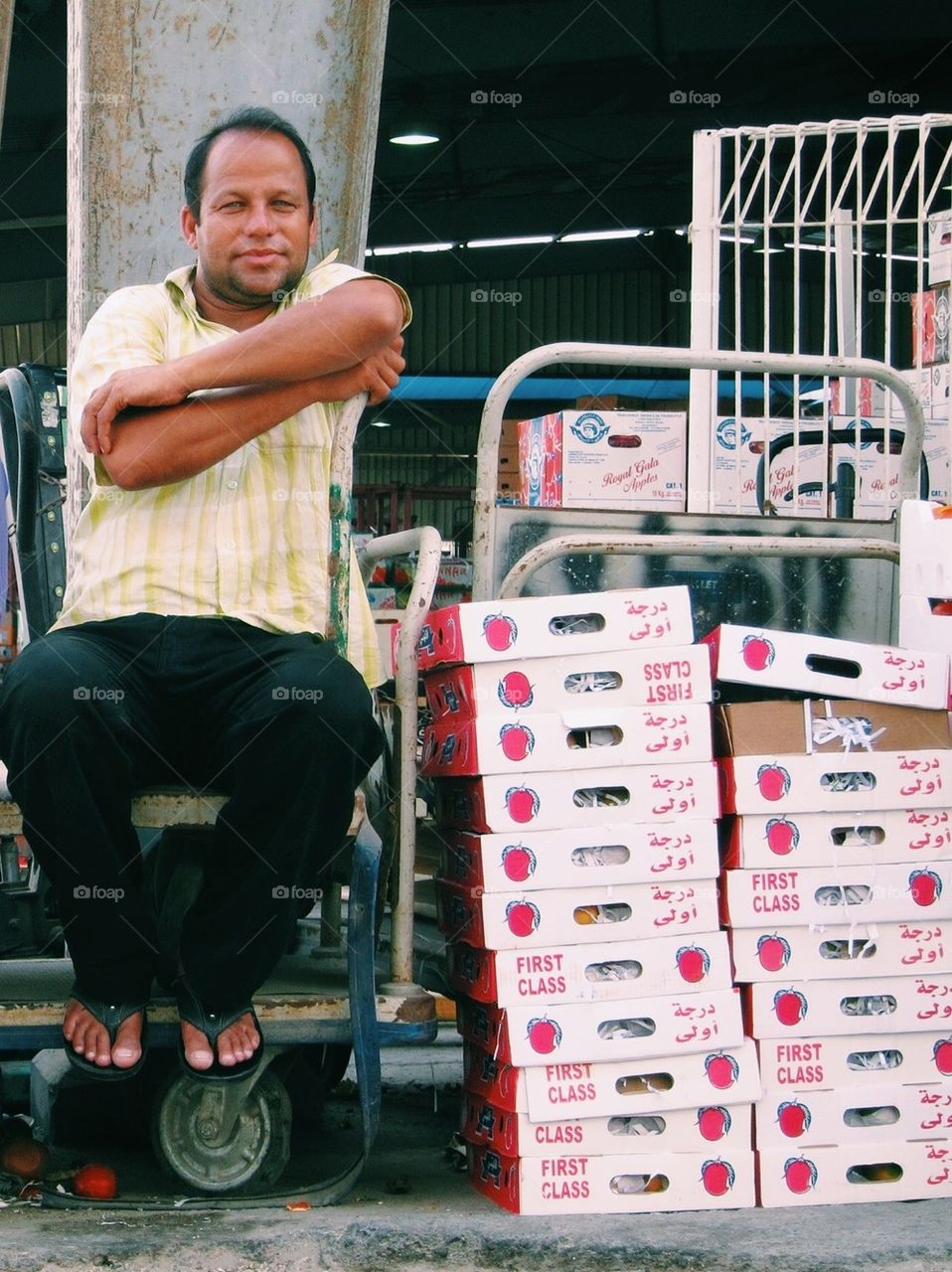 The apple vendor at the market