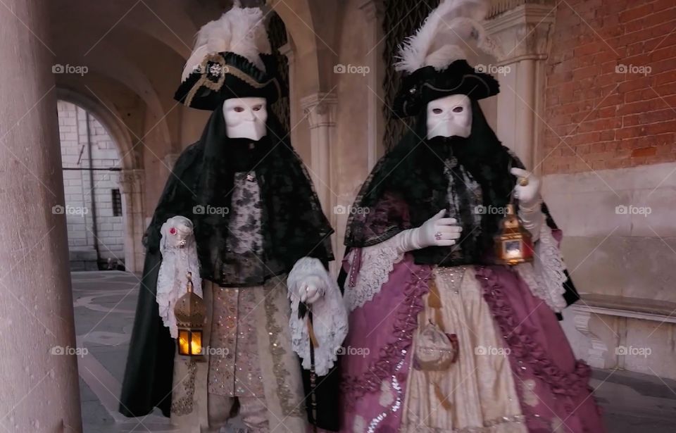 Carnevale di Venezia. Maschere in posa.