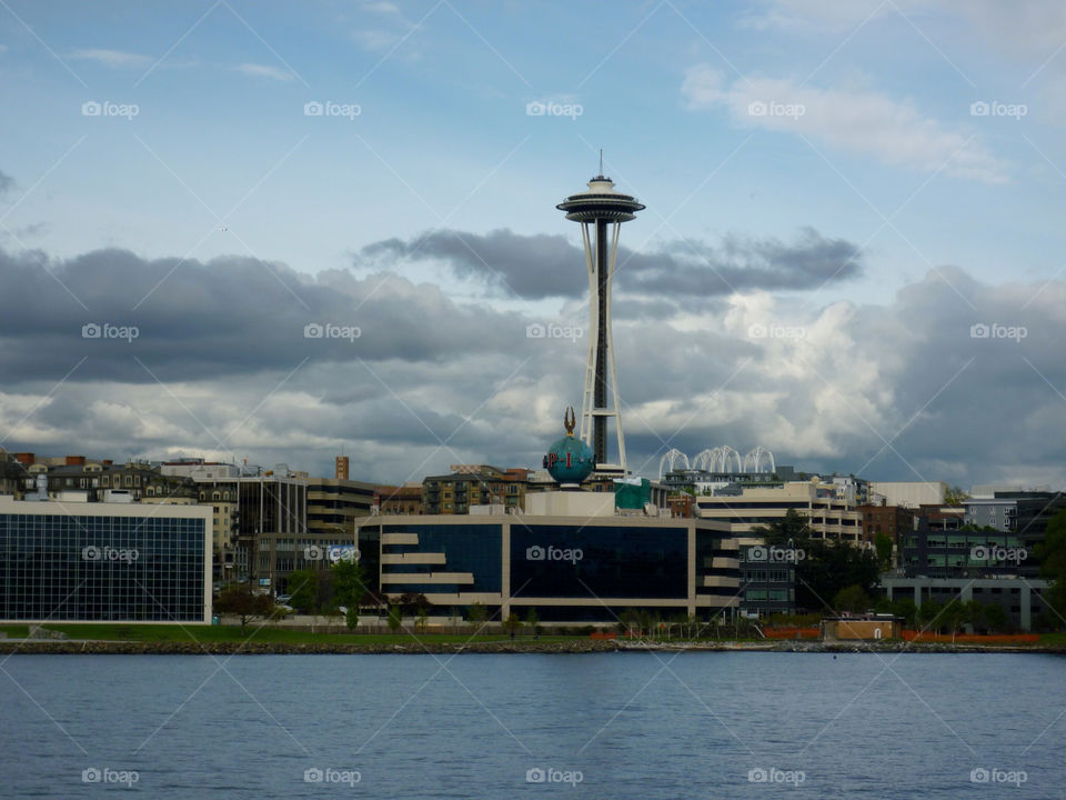 skyline needle space washington by kenglund