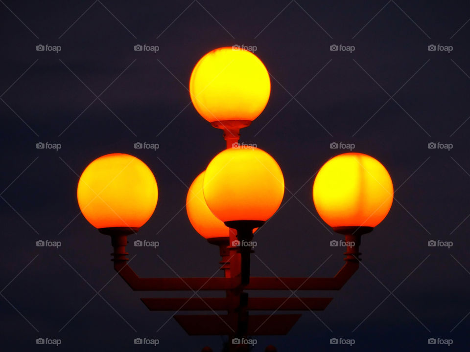 Street lamp