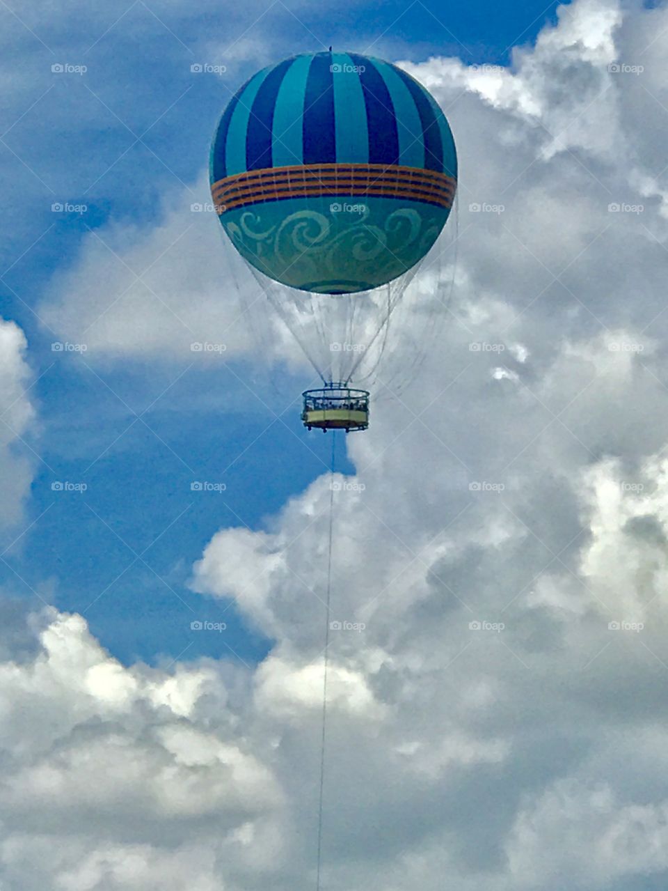 Flying Tethered Balloon Ride