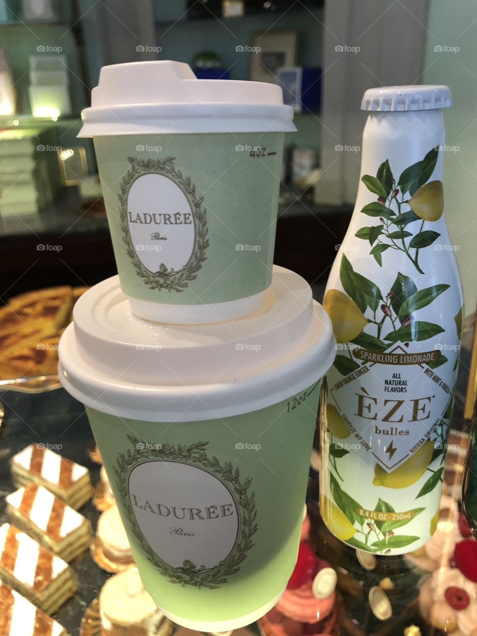 New York Paris Laduree Coffee Cafe