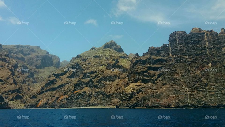 Los Gigantes cliff