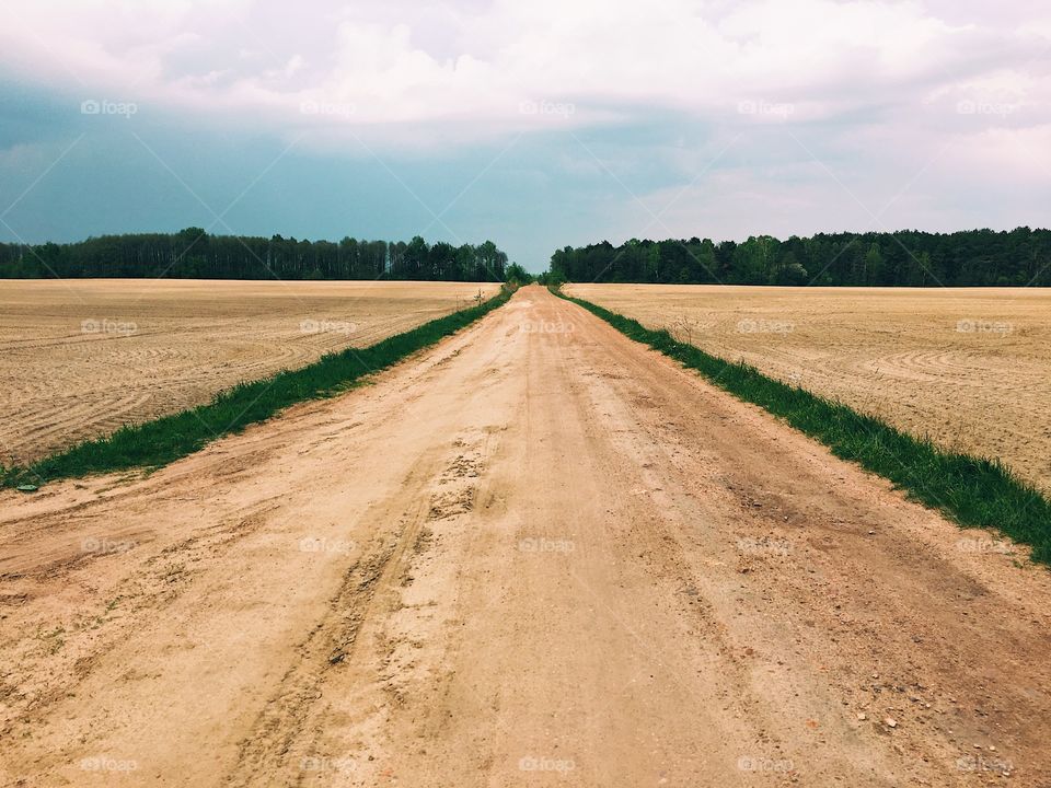 Wide road lying to the horizon 