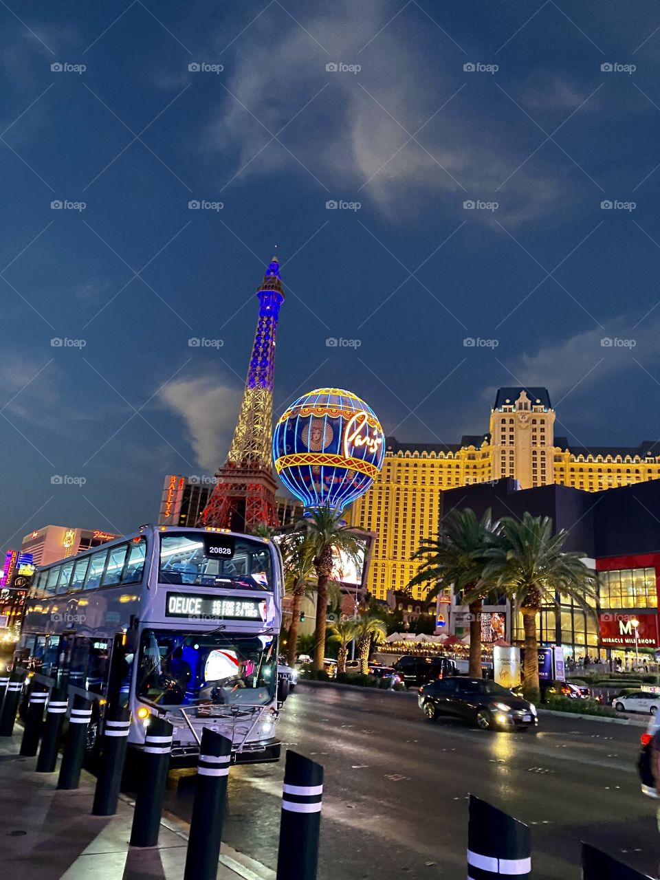 Las Vegas Boulevard at night 
