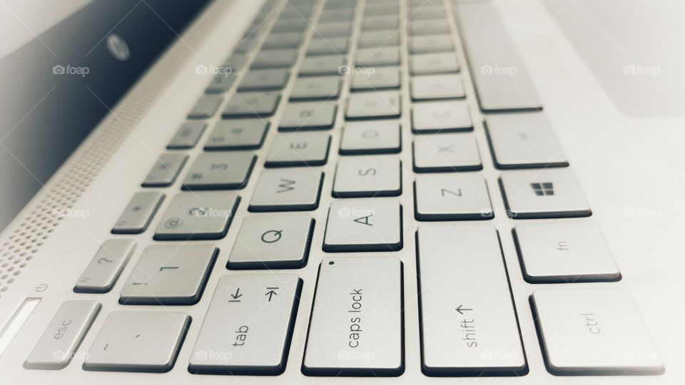 keyboard laptop tab