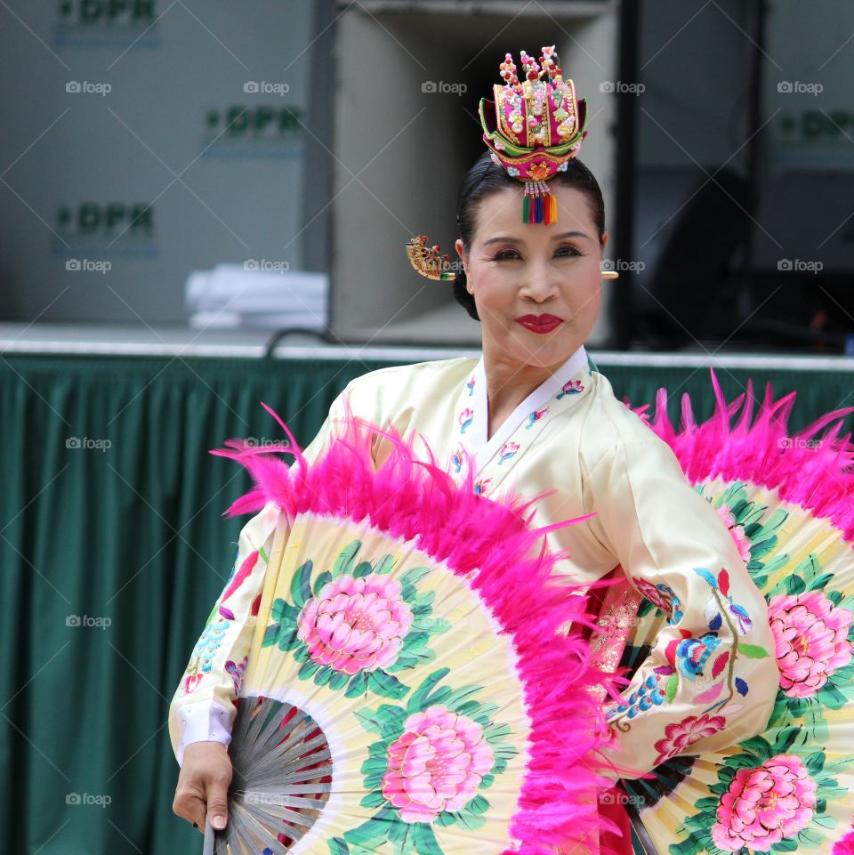 Chinese Fan Dance