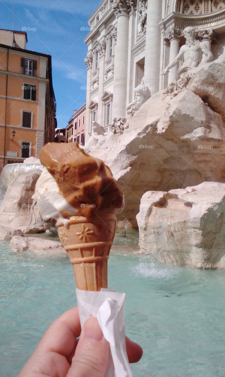Ice crem and fountain