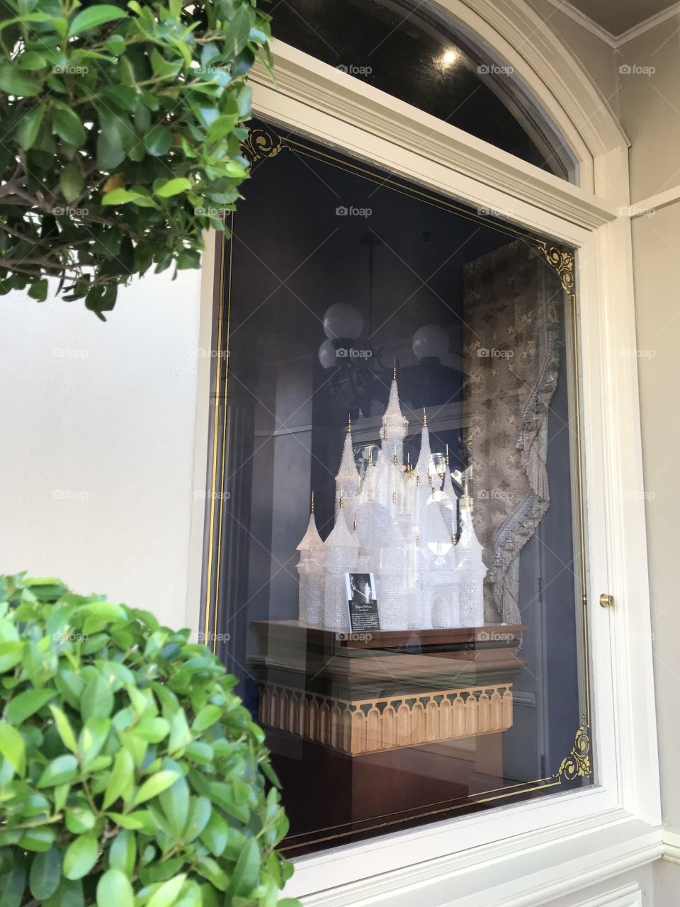 #day72 Everyday Disney World in Orlando Florida.  I have been lost on Disney Properties consecutively since 4/3/19!  You can find it on https://www.facebook.com/selsa.susanna or on IG SelsaCamacho YT SelsaSusanna • Magic Kingdom 6/13/19 Thursday