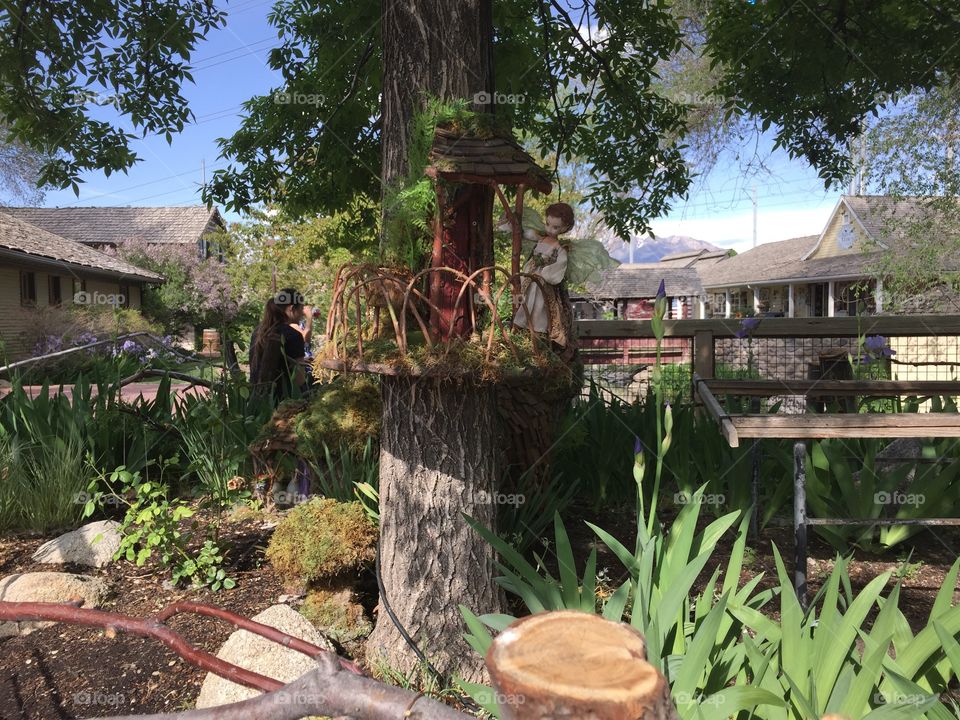 Fairy Quest. Pixie Home. Fairy Homes & Gardens. Pixie Hollow and Gardens. Gardner Village, in West Jordan, Utah. @chelseamerkleyphotos - Copyright © CM Photography. May 2019. 