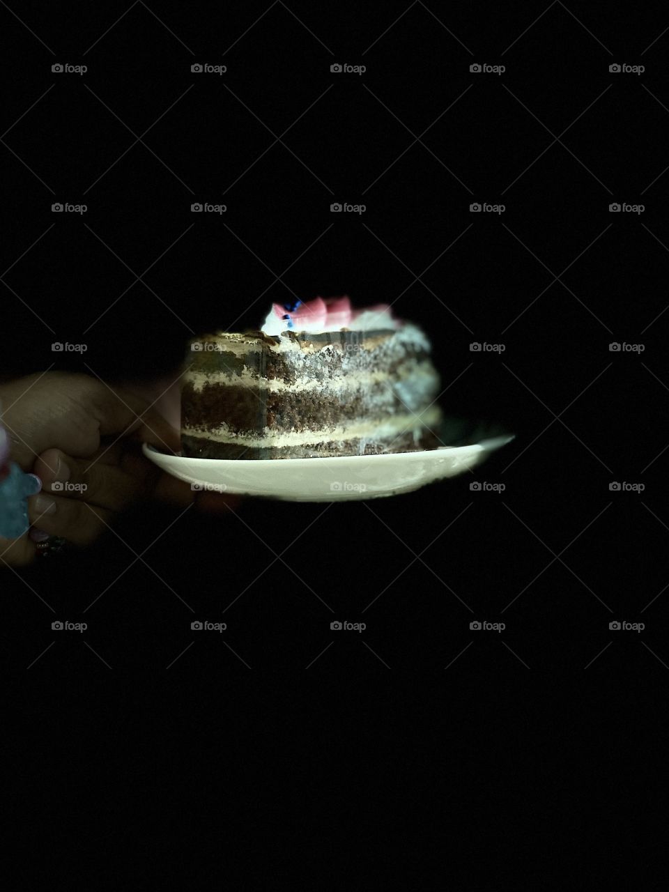 Yami cake with chocolate and raspberry cream 