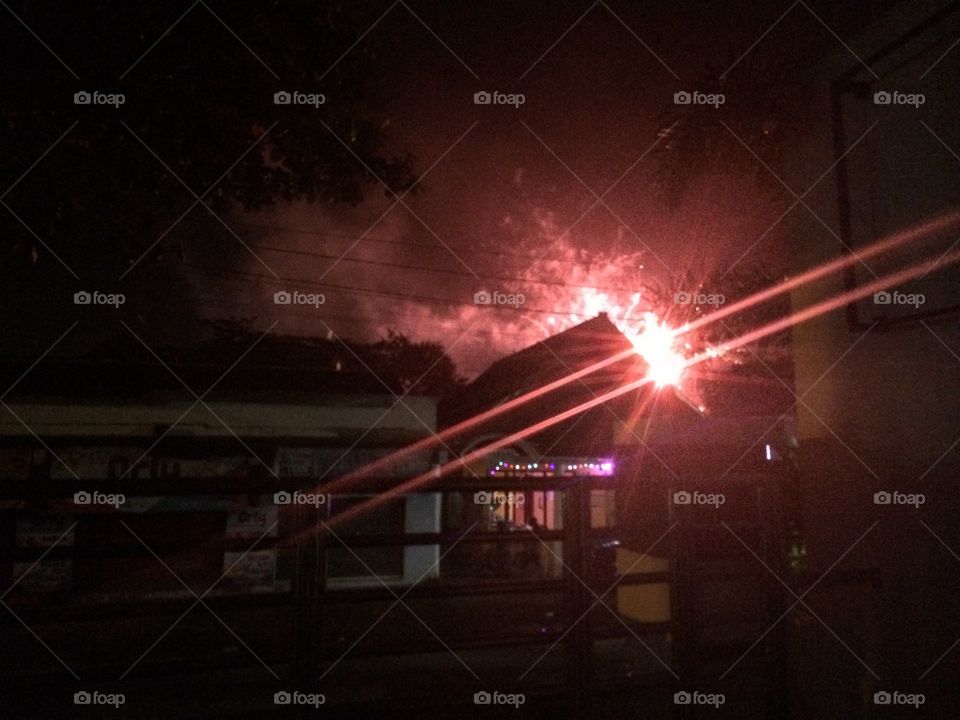 Kembang api ...