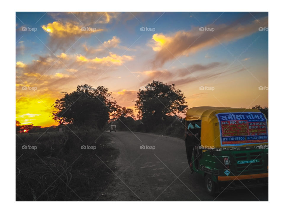 Auto Rickshaw / Evening sunset / Golden Hour