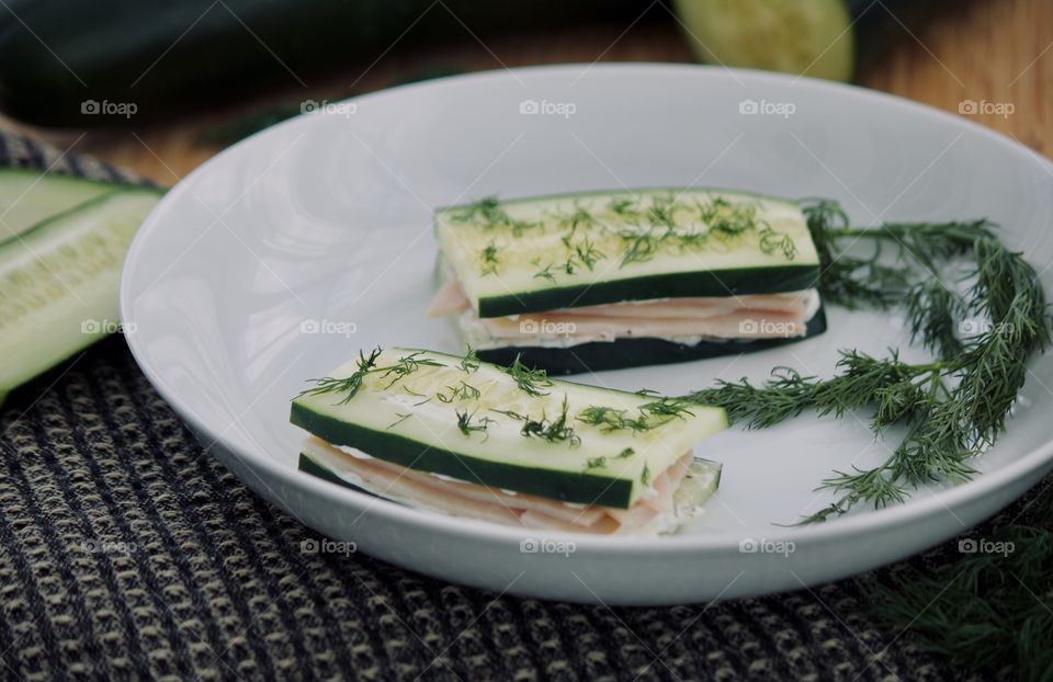 Cucumber Turkey Sandwich 