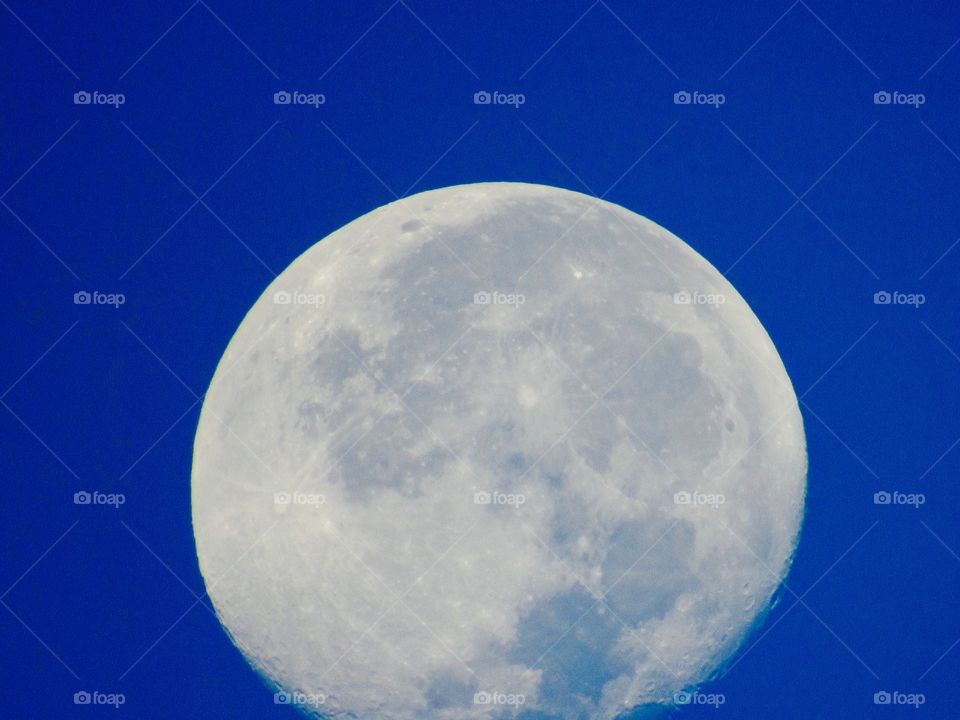 Big white sphere in the Sky