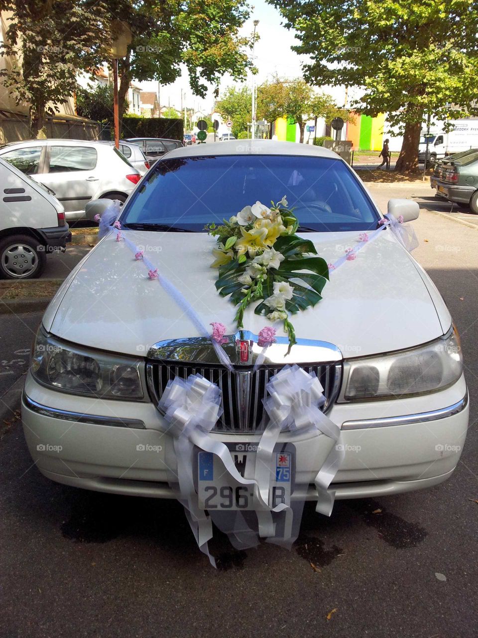 limousine décorée pour un mariage