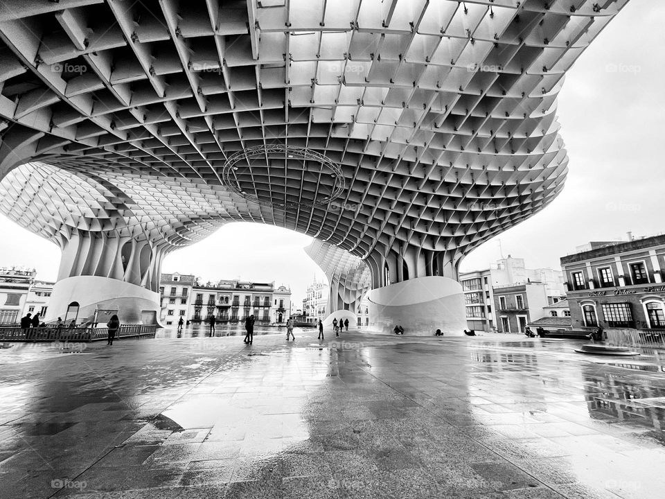 Setas of Sevilla, Mushrooms of Sevilla, La Setas, Metropol Parasol, wooden architectural structure located in Sevilla, modern building, black and white architecture 