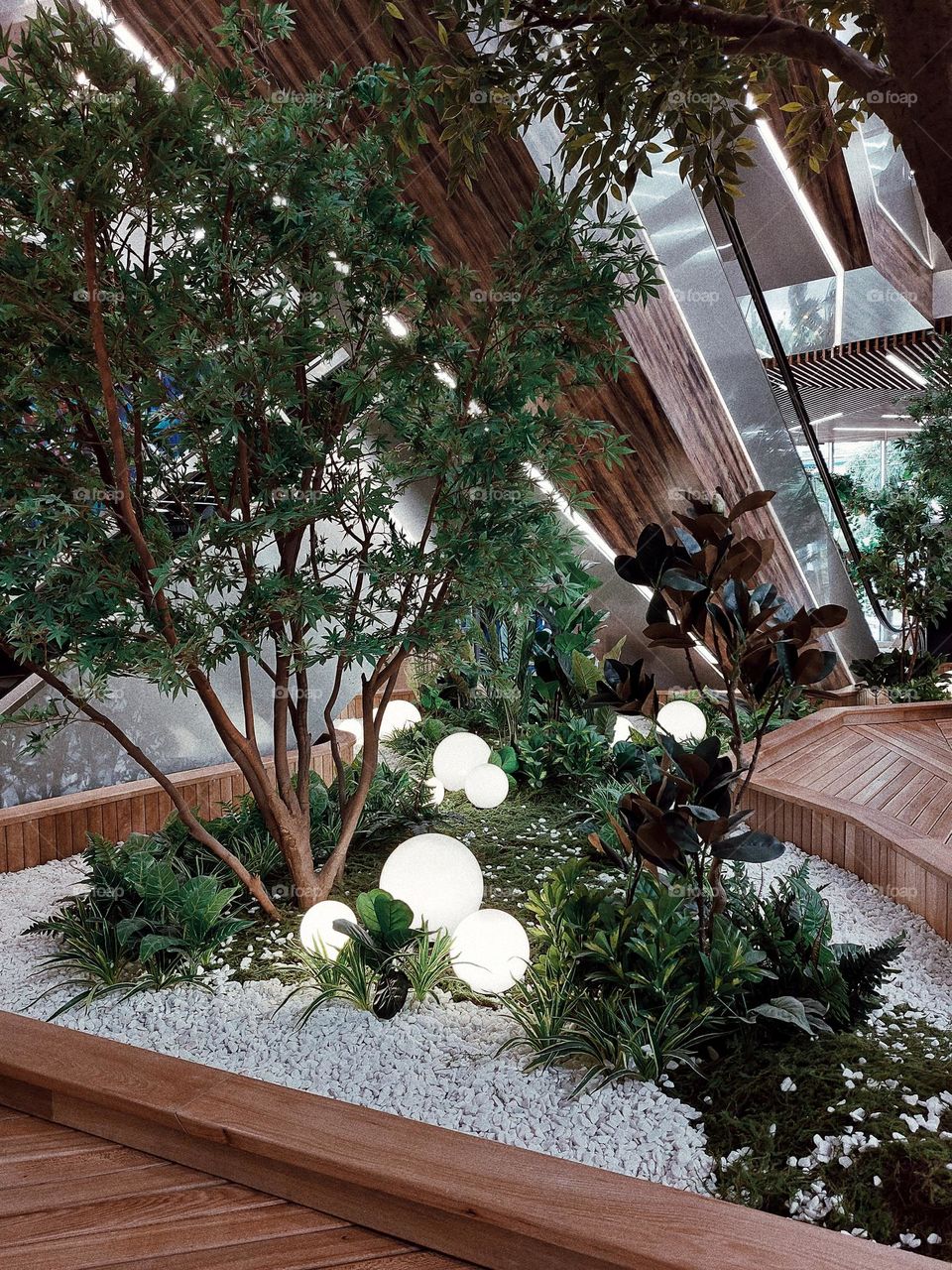 aesthetic, wooden decorations, big bulbs, trees