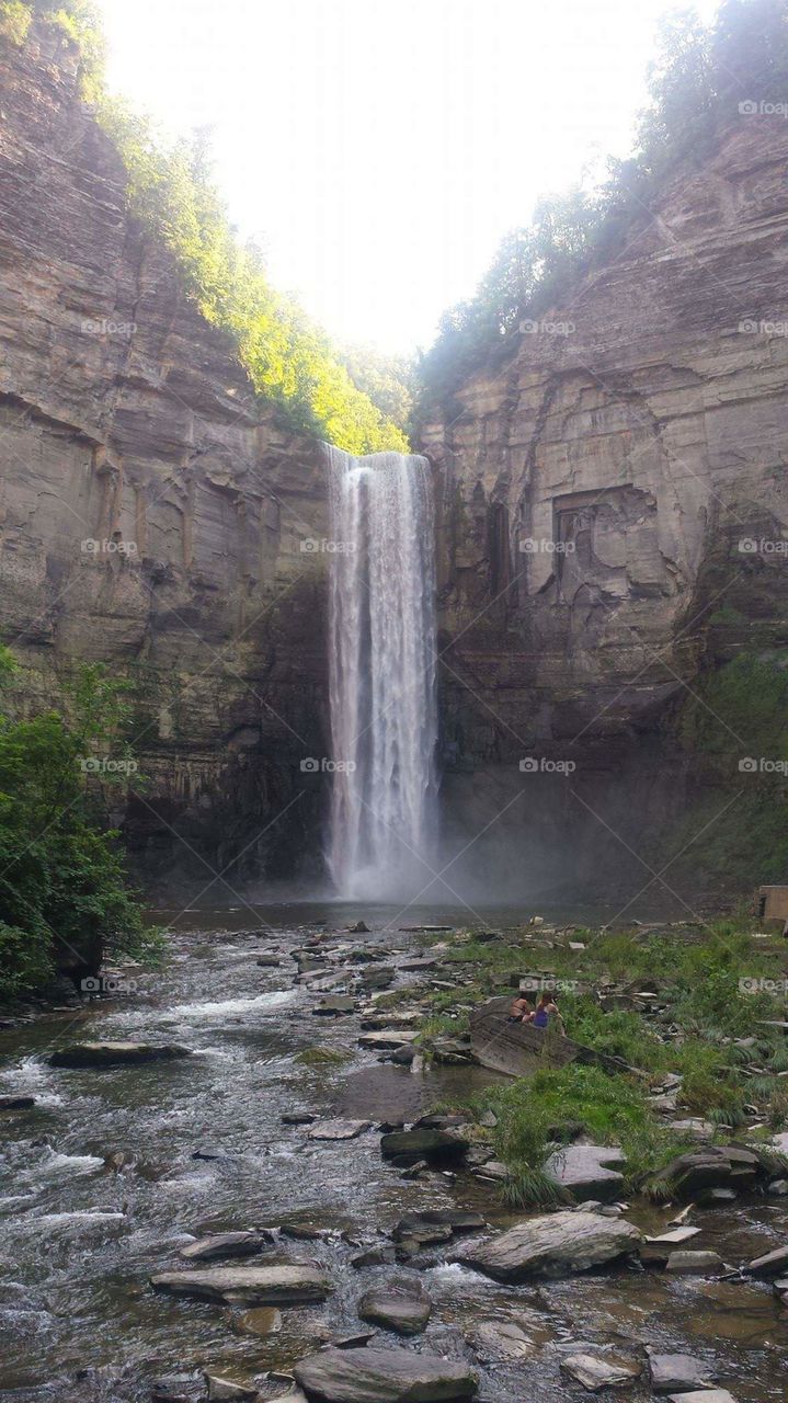 New Yorks tallest waterfall