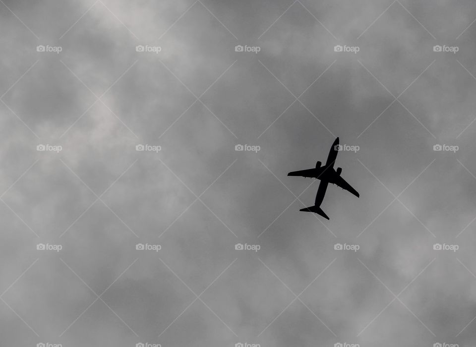 Piercing through the sky 