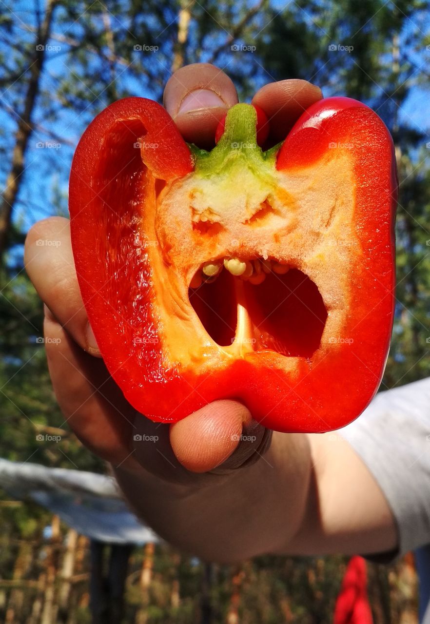 Angry vegetable