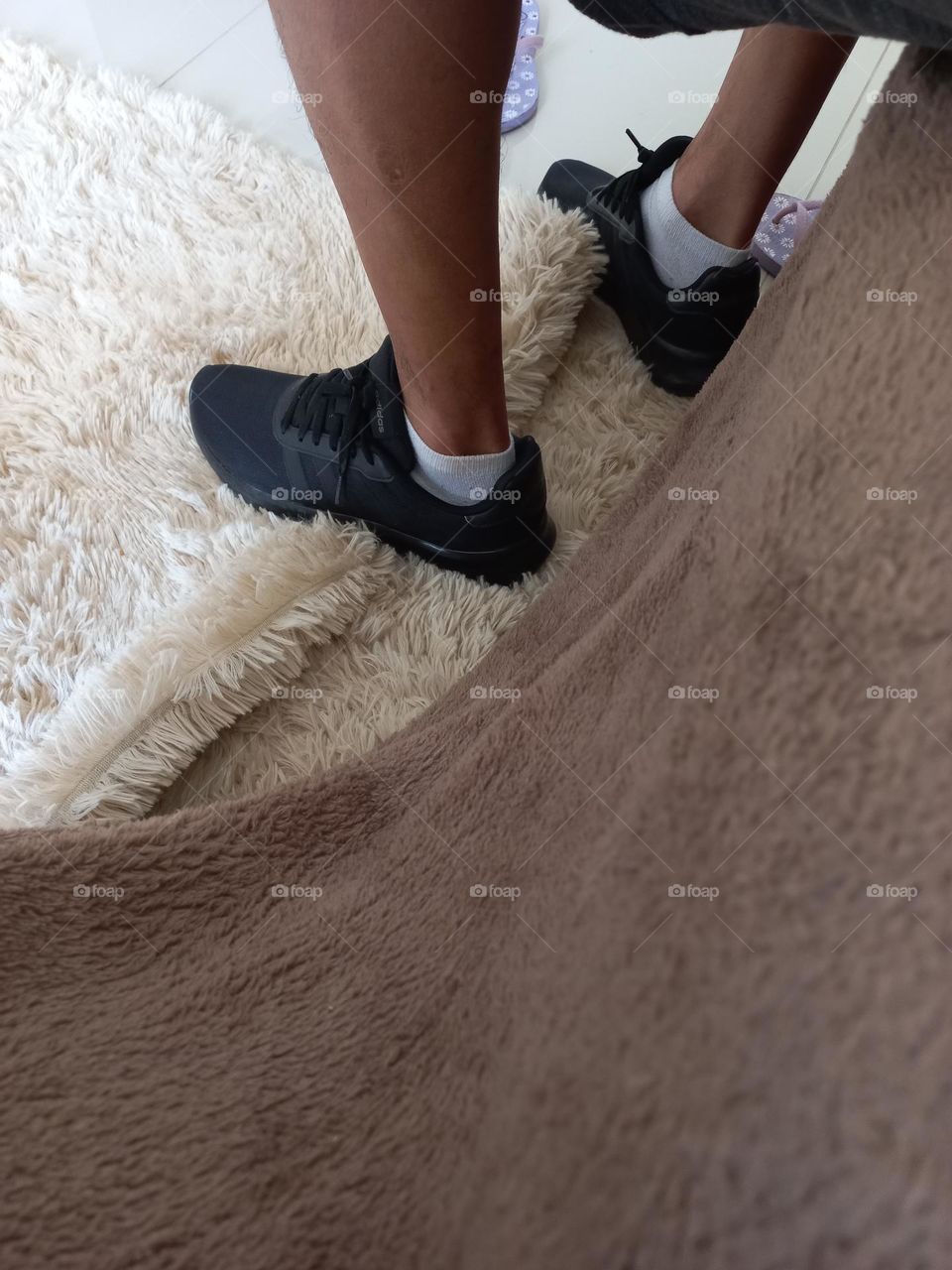 Tênis o calçado com designer sofisticado para todos os gostos , idades e ocasiões: conforto e elegância