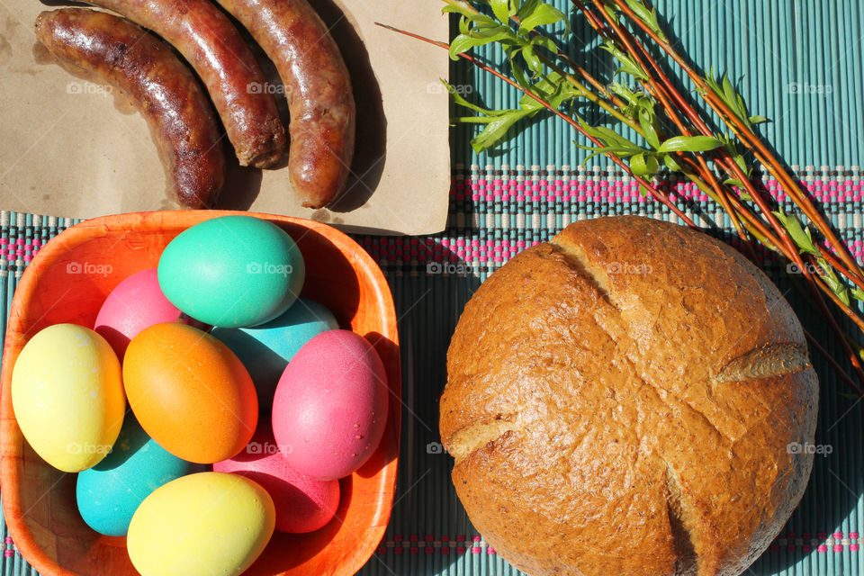 Easter traditions in Poland, Easter, eggs, Easter cake, sausages, traditions, colored eggs, colorful eggs, holiday, Orthodoxy, Catholicism, Christ is risen, Christianity, religion, faith, god, food