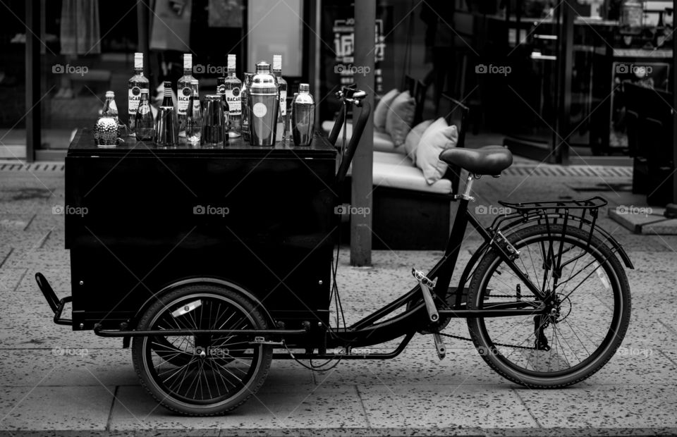 Asia China alcohol bike alcoholic emergency services black and white