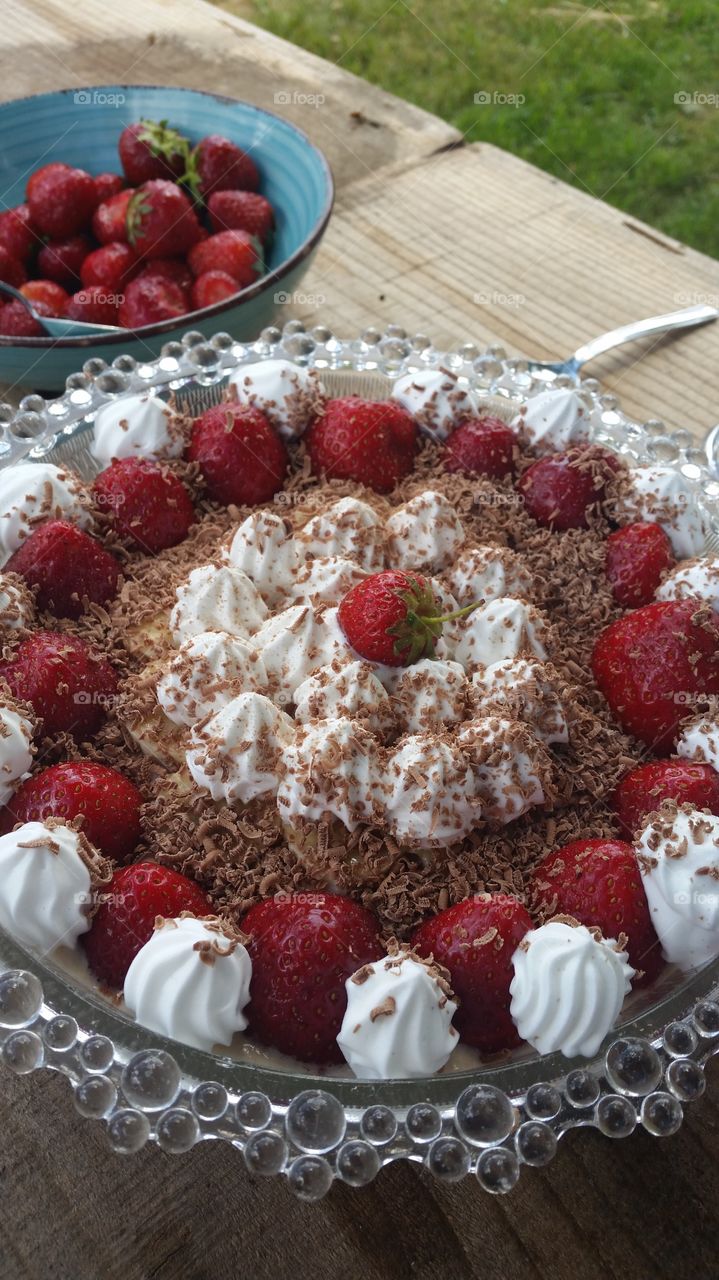vegan cake with strawberries