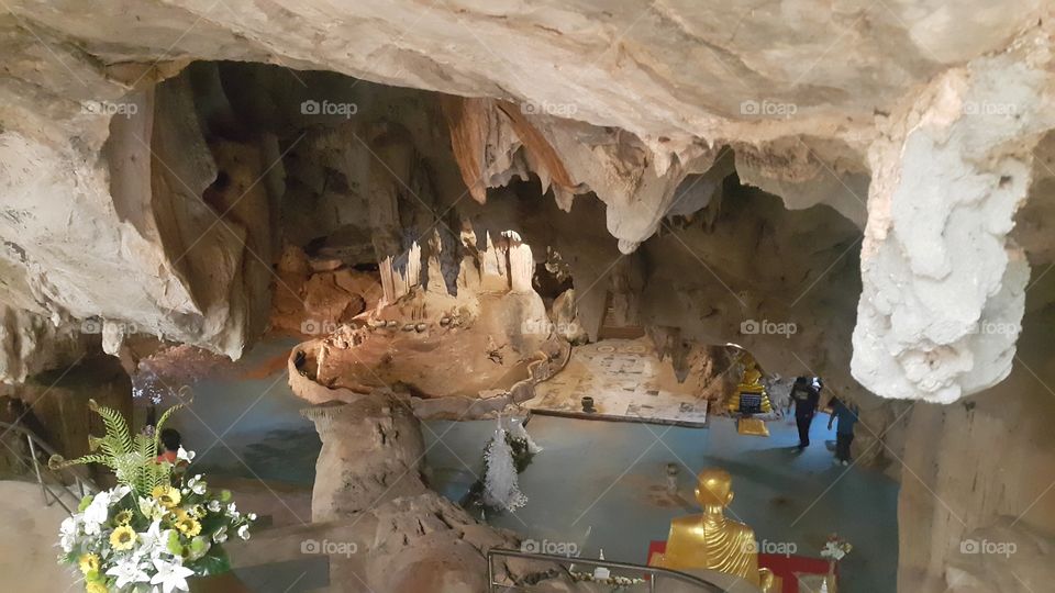cave thailand