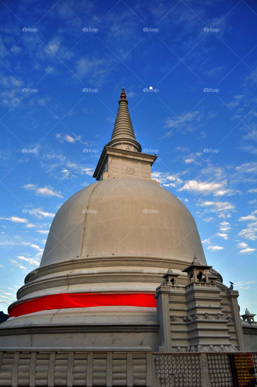 Sri Lankan Mahiyangana Stupa.