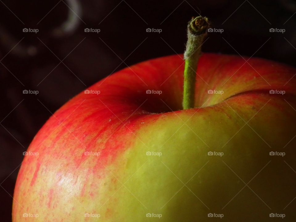 apple