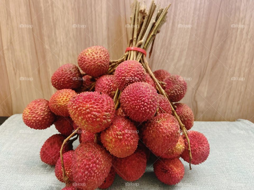 Lychee 