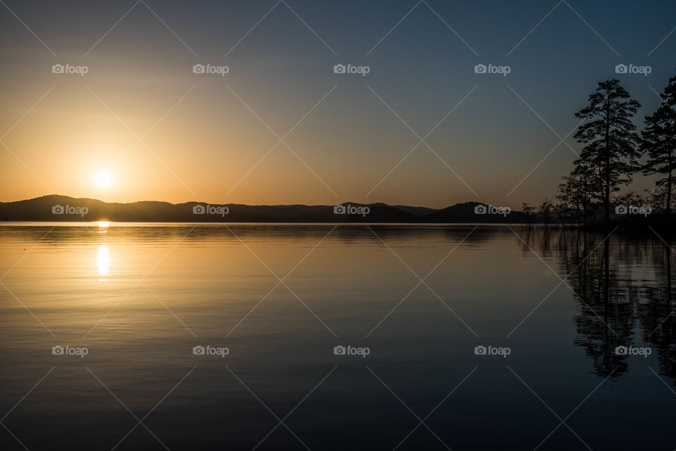 Sunrise on the lake. Sunrise on broken bow lake