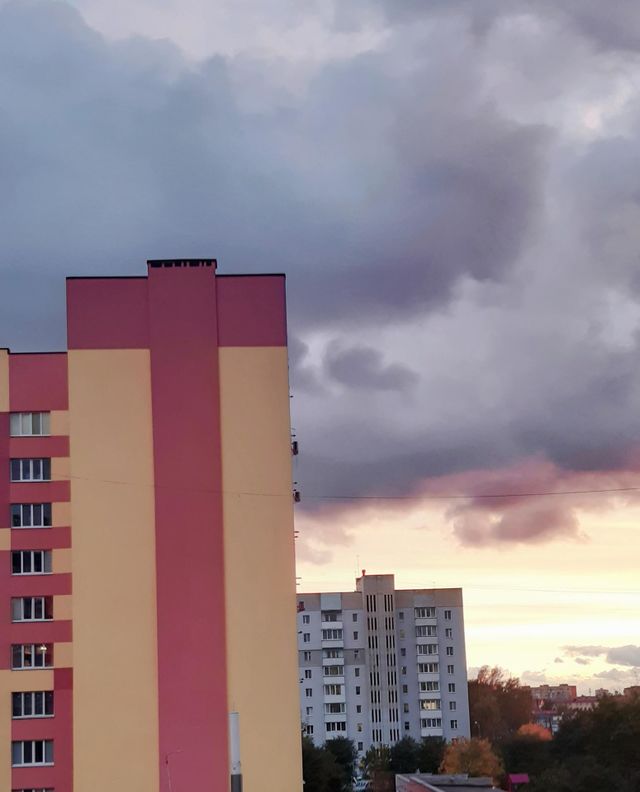 city vision: autumn evening