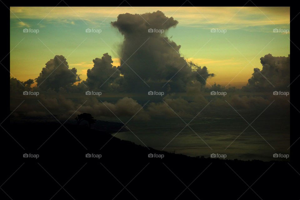taiwan cloud dusk the sea by howei