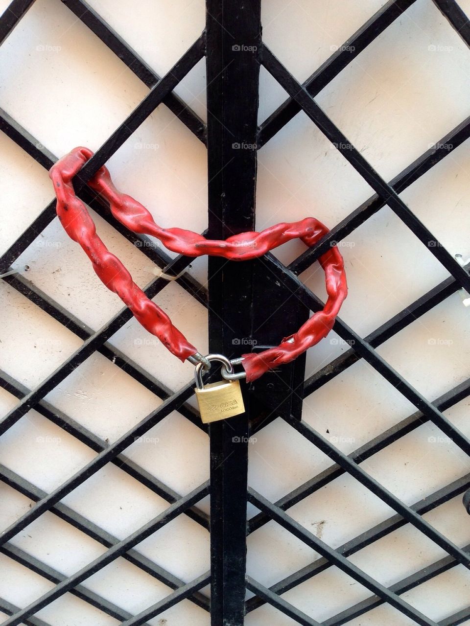 Heart-shaped lock