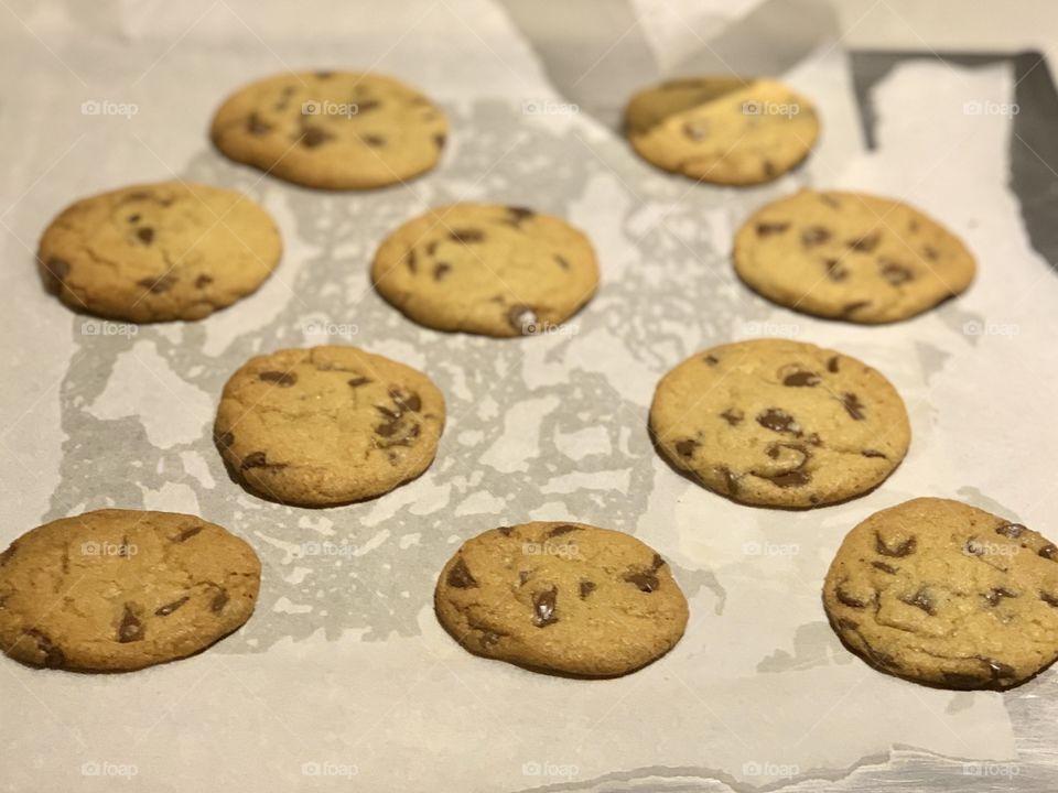 Chewy chocolate chip cookies 