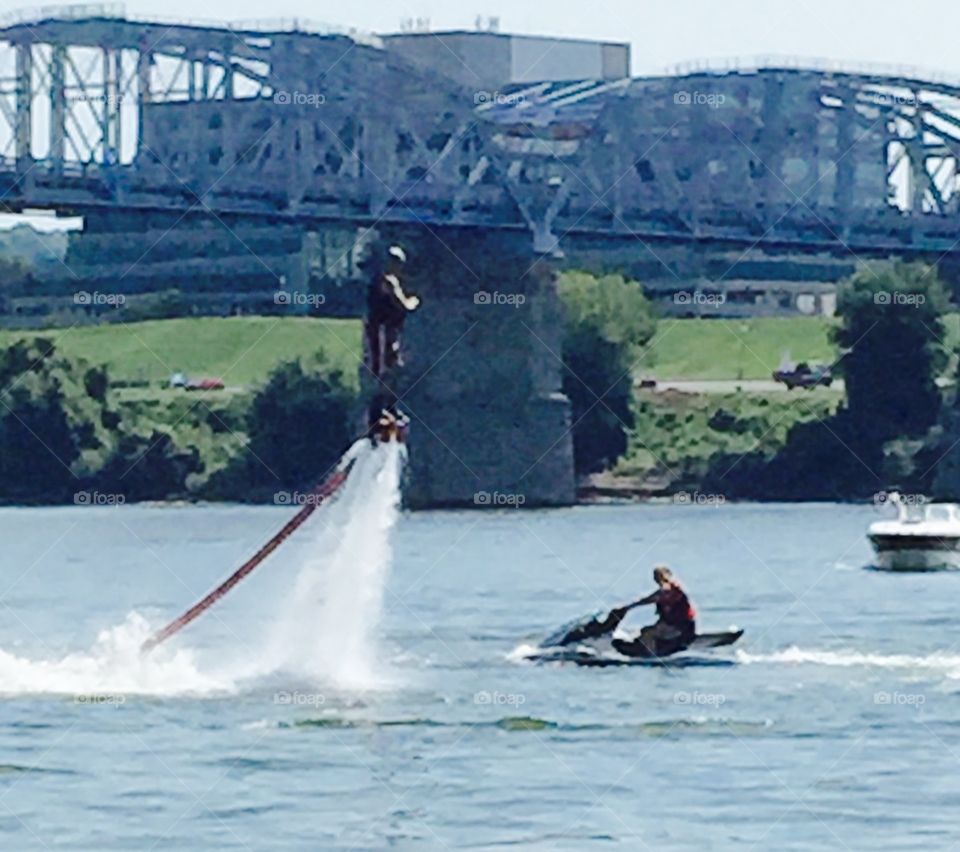 FlyBoard Skier