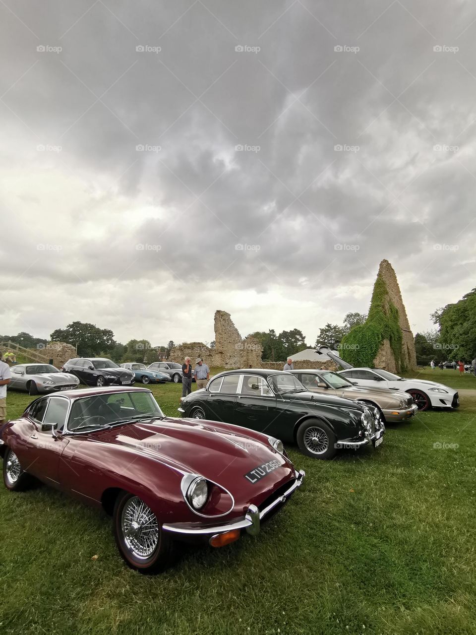 Cars with souls. Jaguar. England.