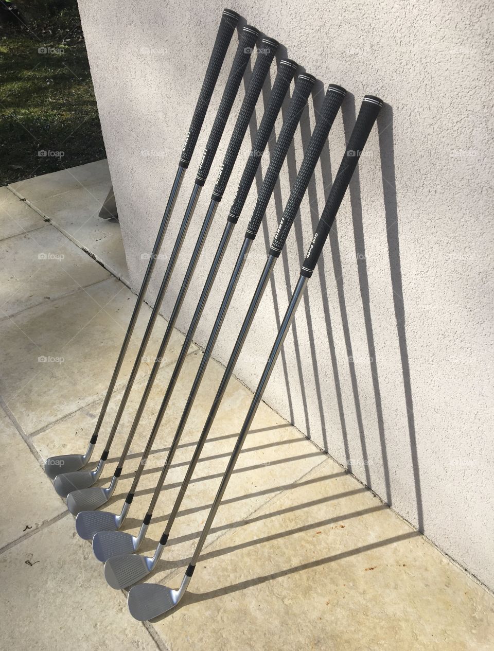 Golf clubs collection ready to be used 