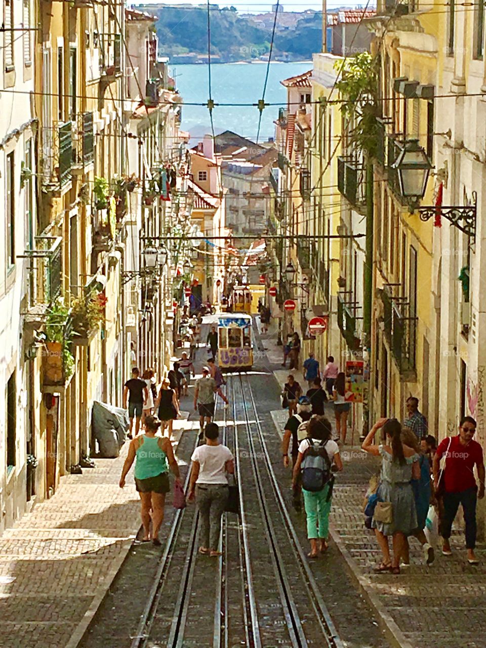 Lisbon at it's people 