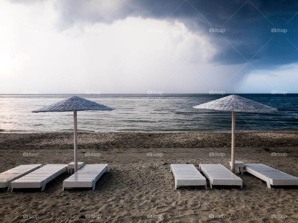 Symmetrical beach