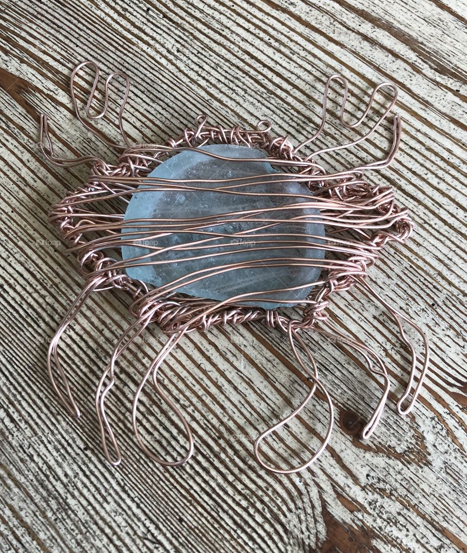 Seaglass crab wire art 