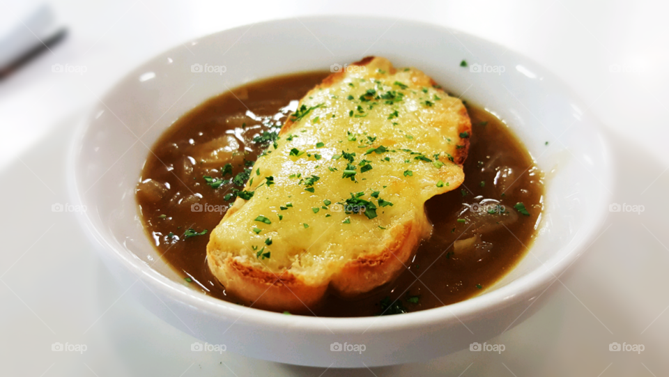 French onion soup & parsley cheddar toast