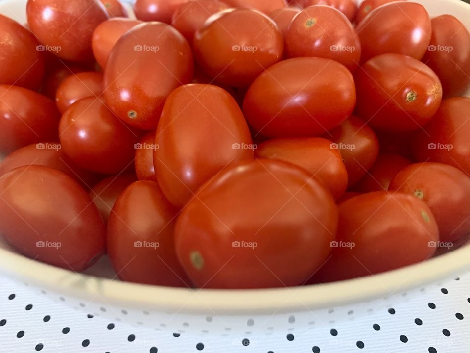 Red cherry tomatoes 