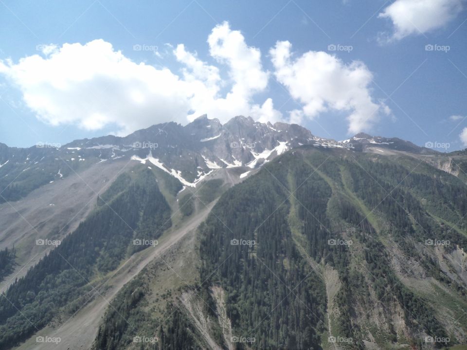 mountains of kashmir