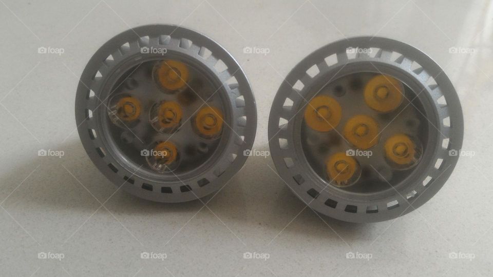 front view of the eyes of the lamp